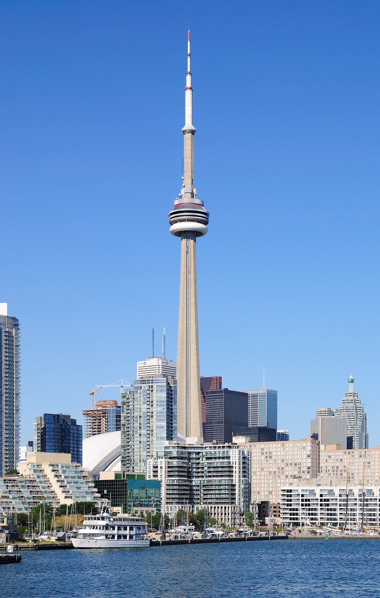 Toronto harbourfront with the CN Tower